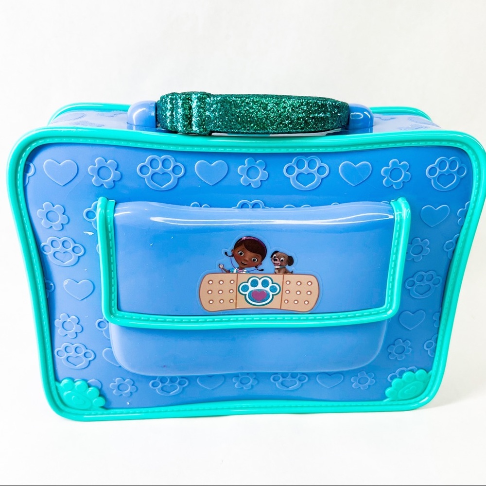 Disney Doc McStuffins Doctor Bag Lunch Box